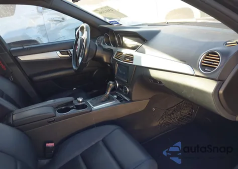 2013 Mercedes-Benz C 250 Sport from USA, damaged, VIN WDDGF4HB0DA769968